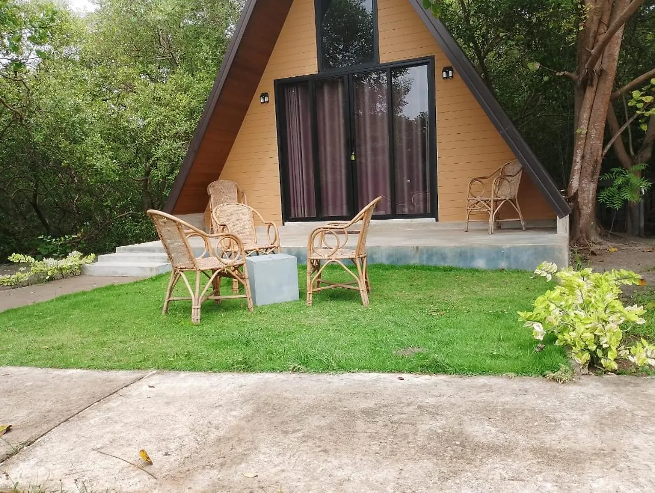 King'S Island Resort Negombo